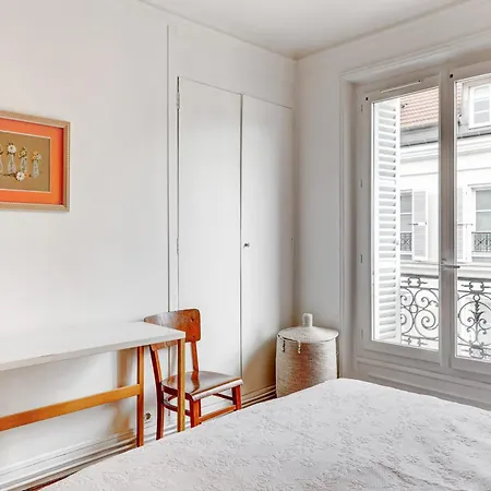 70m2 Pour 4 Pers Rue De Crussol Parigi